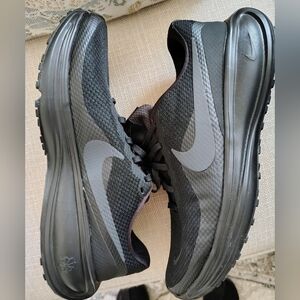 Women's Size 10 Nike Comfort Footbed  New Without Box.